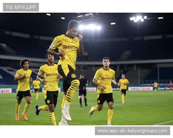 德甲边路组合制造破门机会次数领先全欧，德甲最远破门记录