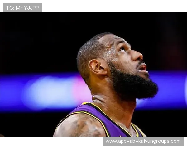 湖人进攻端过度依赖詹姆斯组织端面临崩盘风险 湖人进攻端过度依赖詹姆斯组织端面临崩盘风险